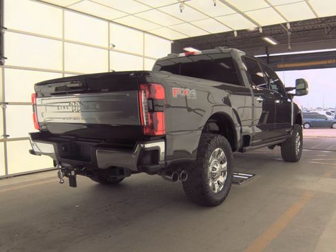 Used 2024 Ford F250 King Ranch w/ Chrome Package AWD/4WD image 2