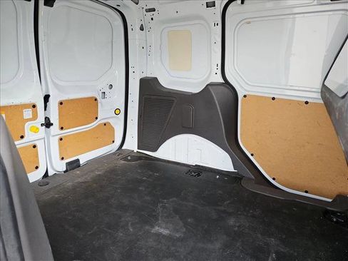 Used 2020 Ford Transit Connect XL image 18
