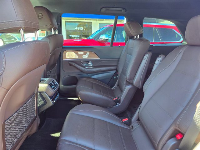 Used 2021 Mercedes-Benz GLS 450 4MATIC image 14