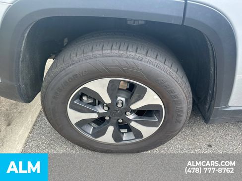 Used 2024 Jeep Grand Cherokee Limited 4xe AWD/4WD image 12