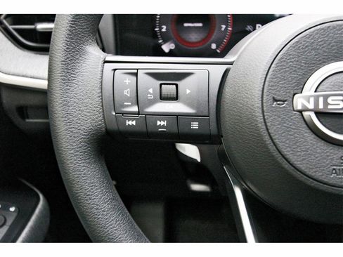 New 2026 Nissan Kicks SV w/ SV Premium Package image 15