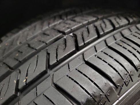 Used 2022 Nissan Sentra SV image 11