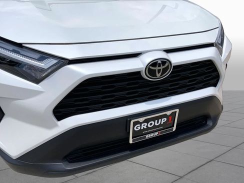 Used 2025 Toyota RAV4 XLE Premium AWD/4WD image 29