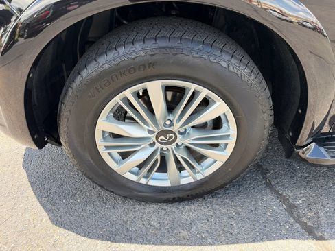 Used 2019 INFINITI QX80 Luxe AWD/4WD image 21