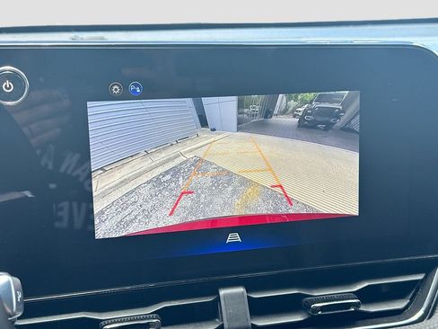 Used 2026 Chevrolet Equinox RS FWD image 14