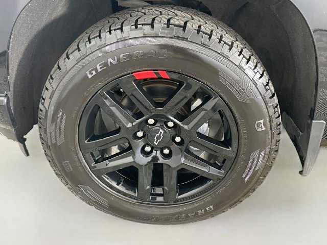 Used 2021 Chevrolet Silverado 1500 RST w/ Redline Edition AWD/4WD image 37