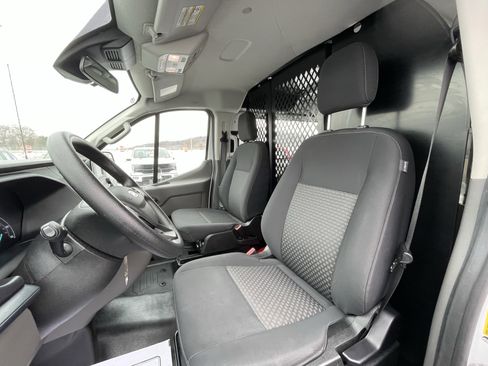Used 2024 Ford Transit 250 Low Roof w/ Exterior Upgrade Package image 19