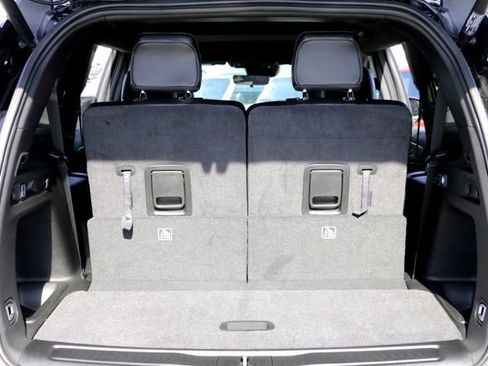 New 2025 Jeep Grand Cherokee L Laredo image 22