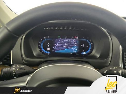 Used 2023 Volvo XC90 B6 Plus w/ Protection Package Premier AWD/4WD image 13