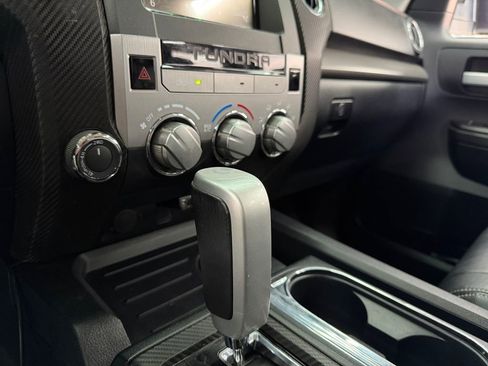 Used 2017 Toyota Tundra SR5 AWD/4WD image 23