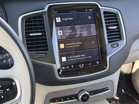 Certified 2023 Volvo XC90 B6 Core w/ Protection Package Premier image 28