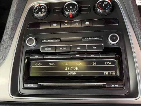 Used 2014 Volkswagen Passat 1.8T S image 25