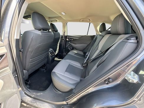 Certified 2025 Subaru Outback Onyx Edition image 34