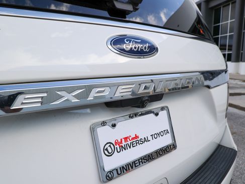 Used 2021 Ford Expedition Limited RWD image 13