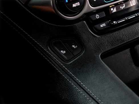 Used 2019 Chevrolet Tahoe LT image 19