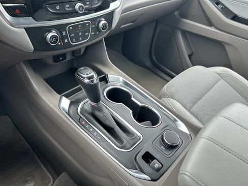 Used 2019 Chevrolet Traverse LT FWD image 35