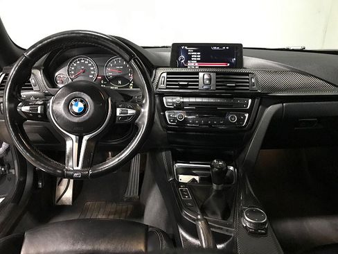 Used 2015 BMW M4 Coupe RWD image 17