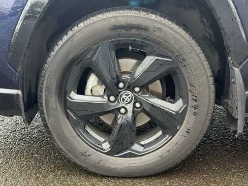 Used 2020 Toyota RAV4 XSE image 9