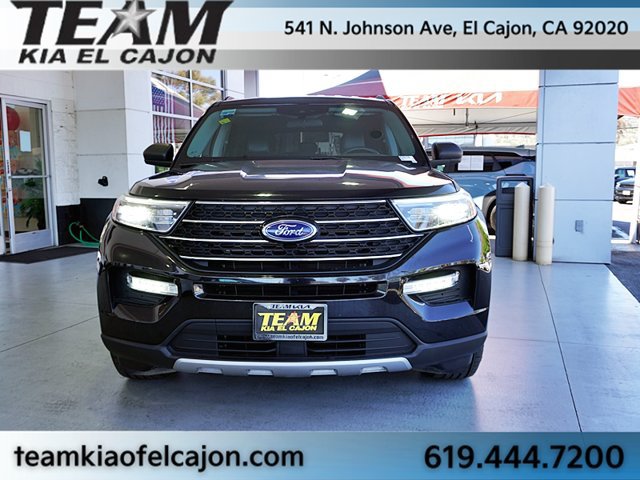 Used 2023 Ford Explorer XLT w/ Equipment Group 202A AWD/4WD image 4