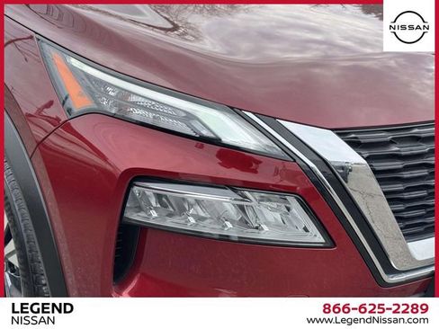 Certified 2023 Nissan Rogue SV image 7