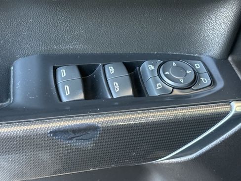 Used 2021 GMC Sierra 1500 AT4 AWD/4WD image 13