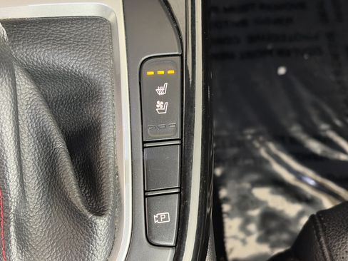 Certified 2023 Kia Forte GT w/ GT2 Package image 25