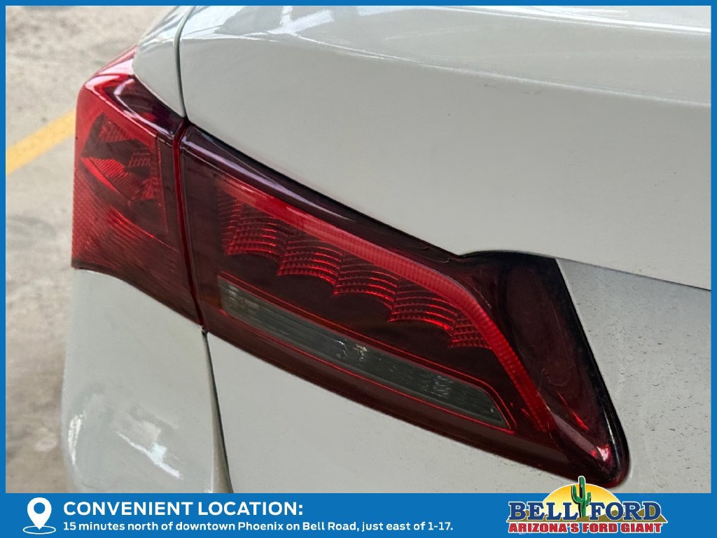 Used 2015 Acura TLX FWD image 10