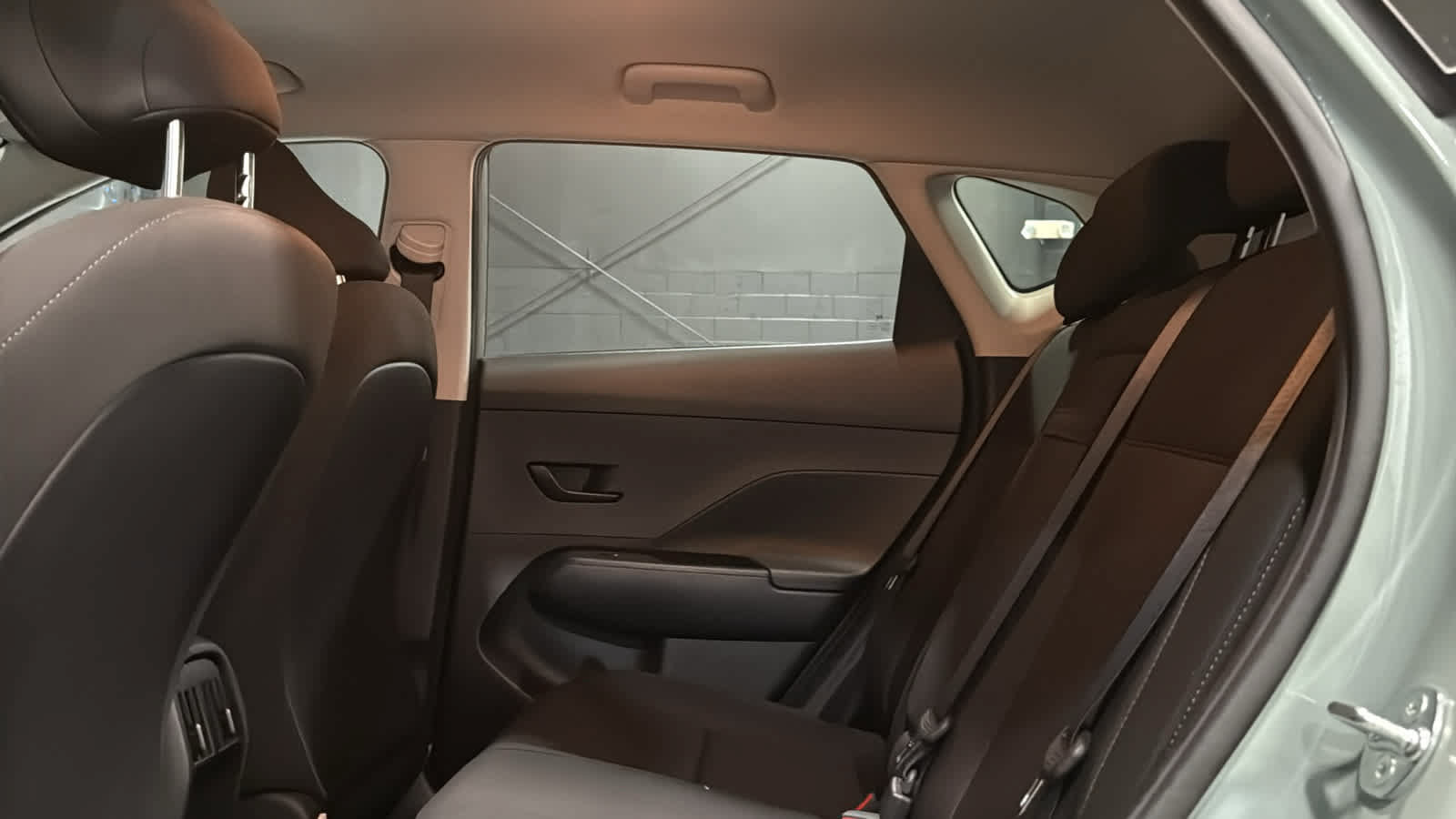 Used 2024 Hyundai Kona SEL AWD/4WD image 21