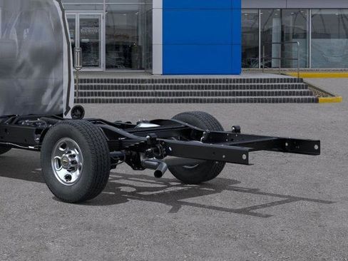New 2025 Chevrolet Express 3500 w/ Power Convenience Package image 35