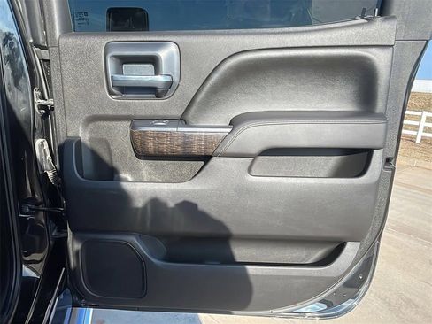 Used 2016 GMC Sierra 3500 Denali w/ Duramax Plus Package image 13