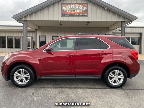 Used 2010 Chevrolet Equinox LT image 1
