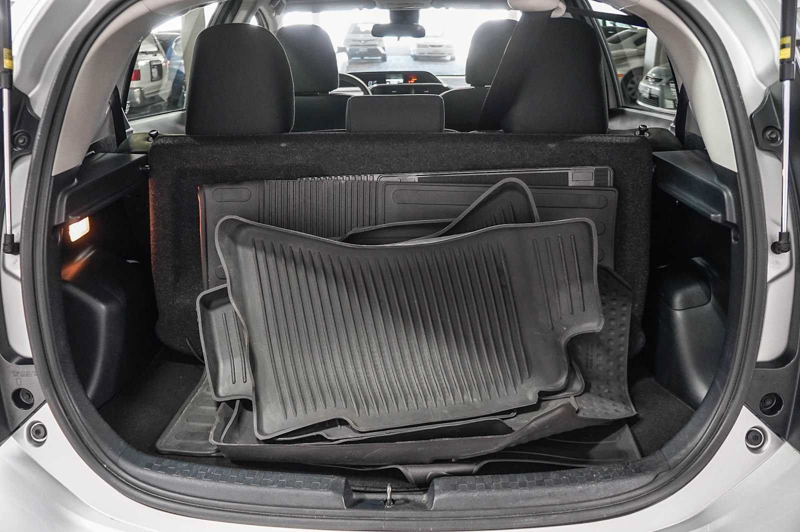 Certified 2019 Toyota Prius C FWD image 29