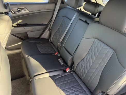 New 2025 Kia Sportage X-Pro Prestige image 11