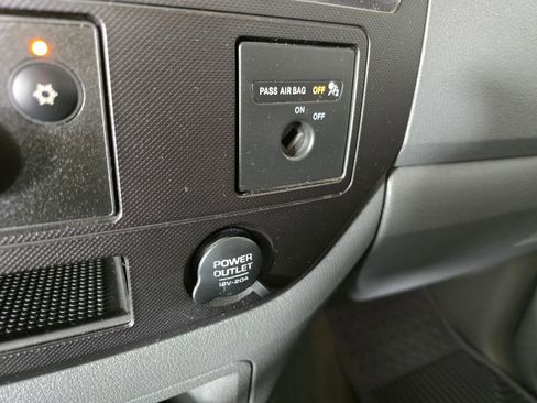 Used 2006 Dodge Ram 1500 Truck ST w/ V6 Value Group image 27