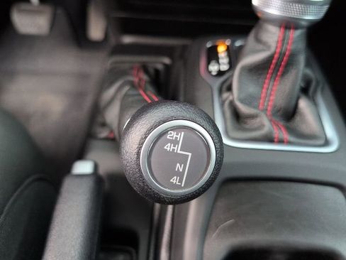 Used 2021 Jeep Gladiator Rubicon w/ Trailer Tow Package image 13