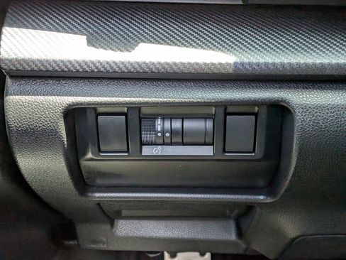 Used 2025 Subaru Crosstrek 2.5i Sport w/ Crosstrek Mirror Package AWD/4WD image 18