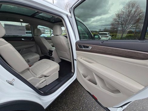 New 2026 Volkswagen Atlas SEL AWD/4WD image 14
