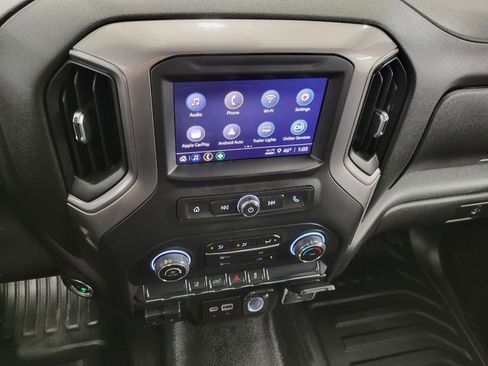 Used 2025 Chevrolet Silverado 2500 W/T w/ WT Convenience Package image 8