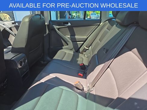 Used 2016 Volkswagen Tiguan SE AWD/4WD image 8