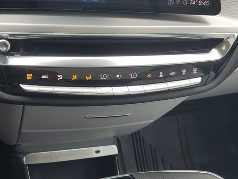 Certified 2024 Cadillac Lyriq Luxury AWD/4WD image 24