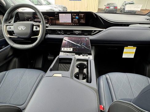 New 2026 INFINITI QX80 SPORT AWD w/ Sport Exterior Package image 7