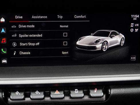 Used 2022 Porsche 911 Carrera w/ Premium Package image 36