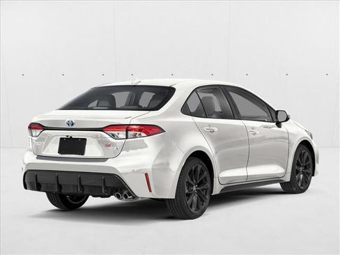 New 2025 Toyota Corolla SE image 2
