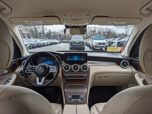 Used 2022 Mercedes-Benz GLC 300 4MATIC image 44