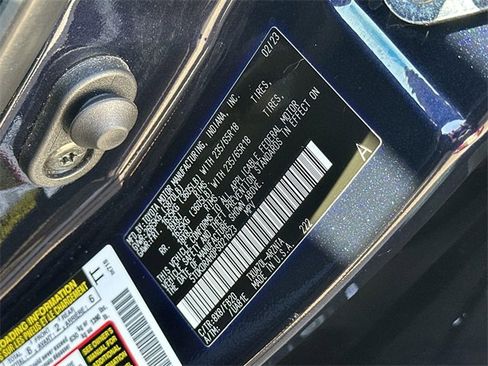 Used 2023 Toyota Highlander LE image 34