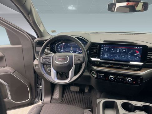Used 2025 GMC Sierra 1500 Elevation image 26