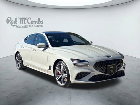 Used 2025 Genesis G70 2.5T w/ Sport Prestige Package image 7