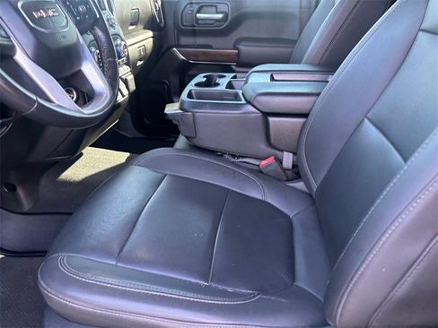 Certified 2022 GMC Sierra 1500 SLT w/ Driver Alert Package I image 8