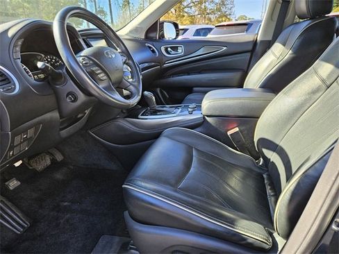 Used 2020 INFINITI QX60 Luxe w/ Essential Package image 7