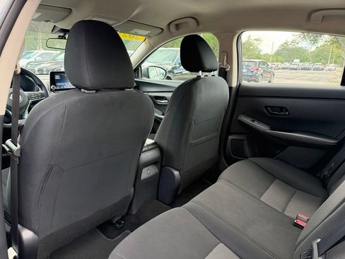 Used 2024 Nissan Sentra SV FWD image 19